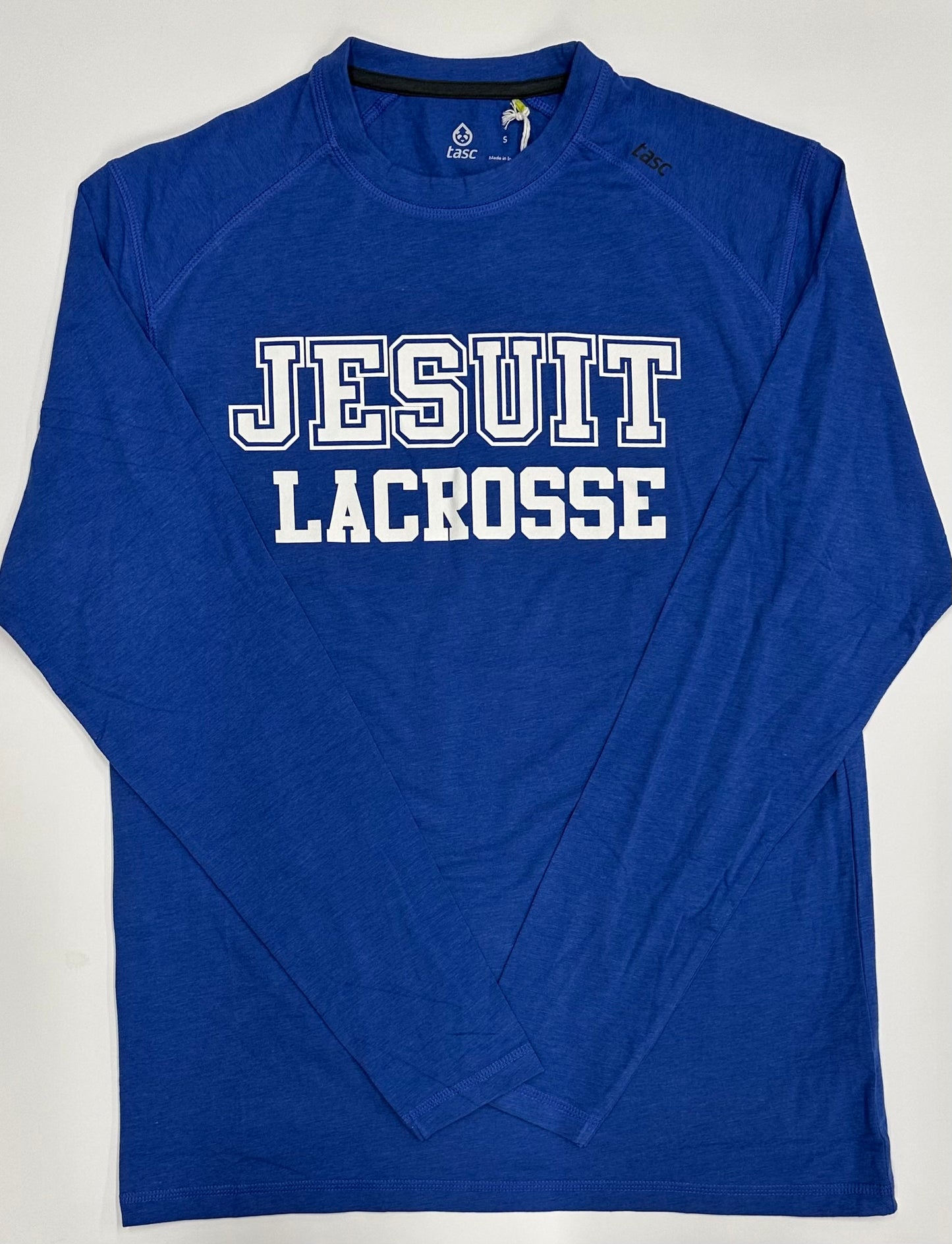 Tasc Performance.
Lightweight performance fabric for year-round comfort, modified raglan shoulder, 30" length.
52% Organic Cotton/43% Viscose from Bamboo/5% Lycra Spandex.
Jesuit LACROSSE logo.