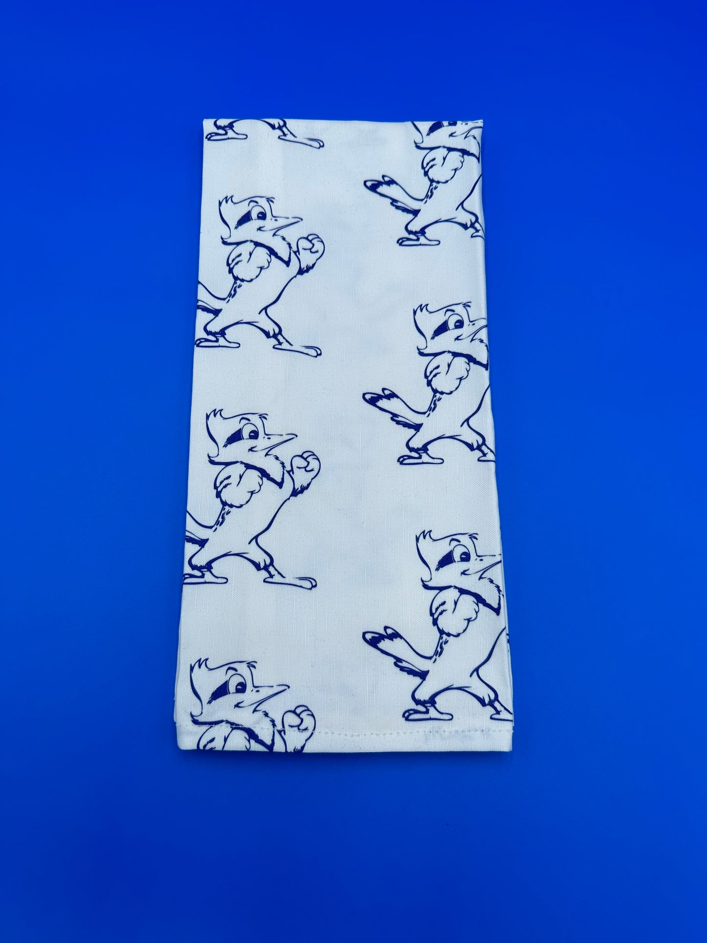 Exclusive Jayson fabric in Natural White. 55% Linen/45% Cotton. Measures 27" x 16". Machine washable, dry on low temperature setting.