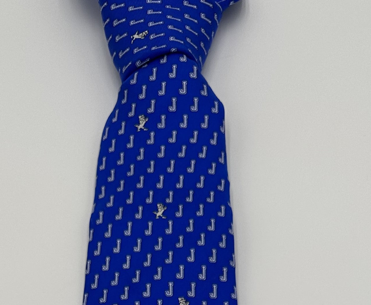 NOLA Couture 100% Silk. Exclusive design J with Jayson silk fabric. Now available in 2 sizes! Regular length is 58". Ex-Long length is 63". Dry Clean Only!