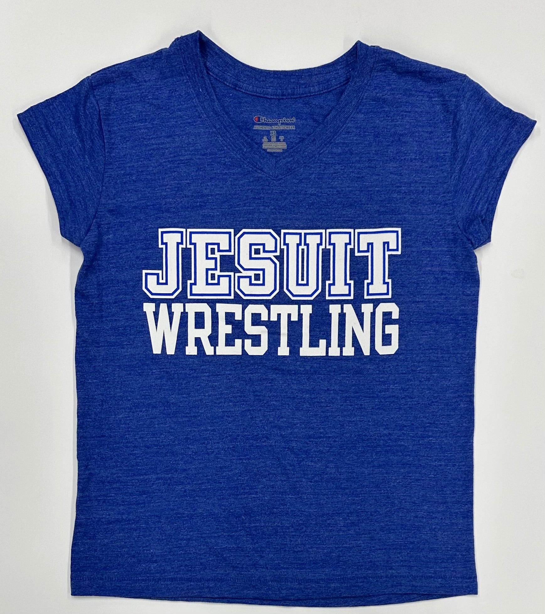 Champion.

Tri-Blend: 50% Polyester/37% Cotton/13% Rayon Jersey.

1 x 1 rib at collar.

Set in short sleeve & relaxed body.

JESUIT WRESTLING logo.