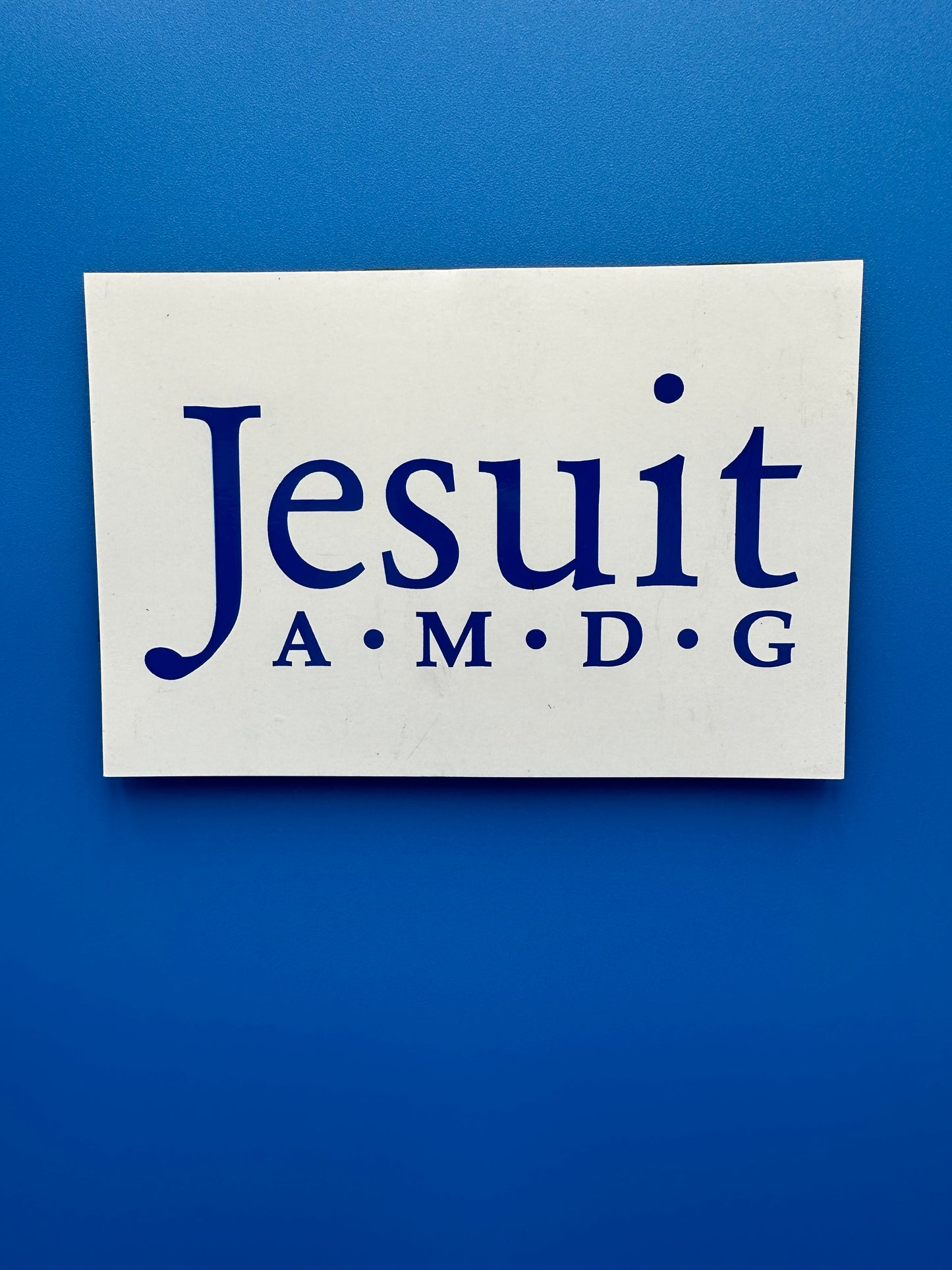 4 x 5 White magnet w/Jesuit AMDG logo.  Show your Jesuit spirit on your car or on your refrigerator!